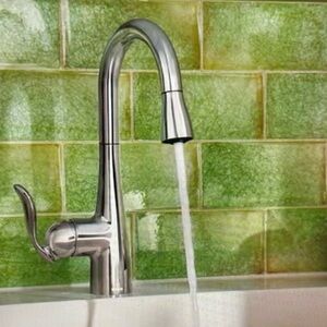 🌟 NEW 🌟 Moen Arbor Chrome Single Handle Faucet 5995